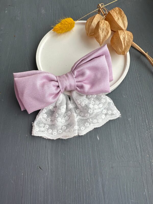 kaspinas segtukas plaukams