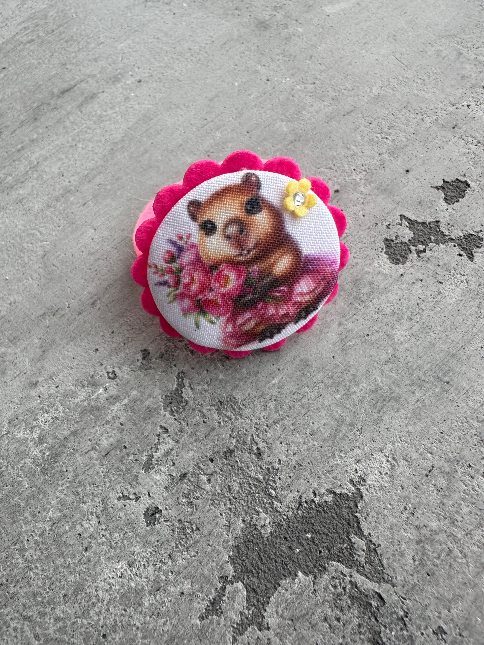 Plaukų gumytė kapibara