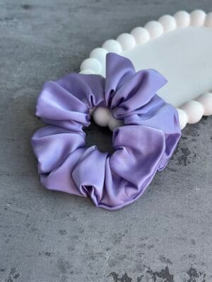 Armani šilko gumytė