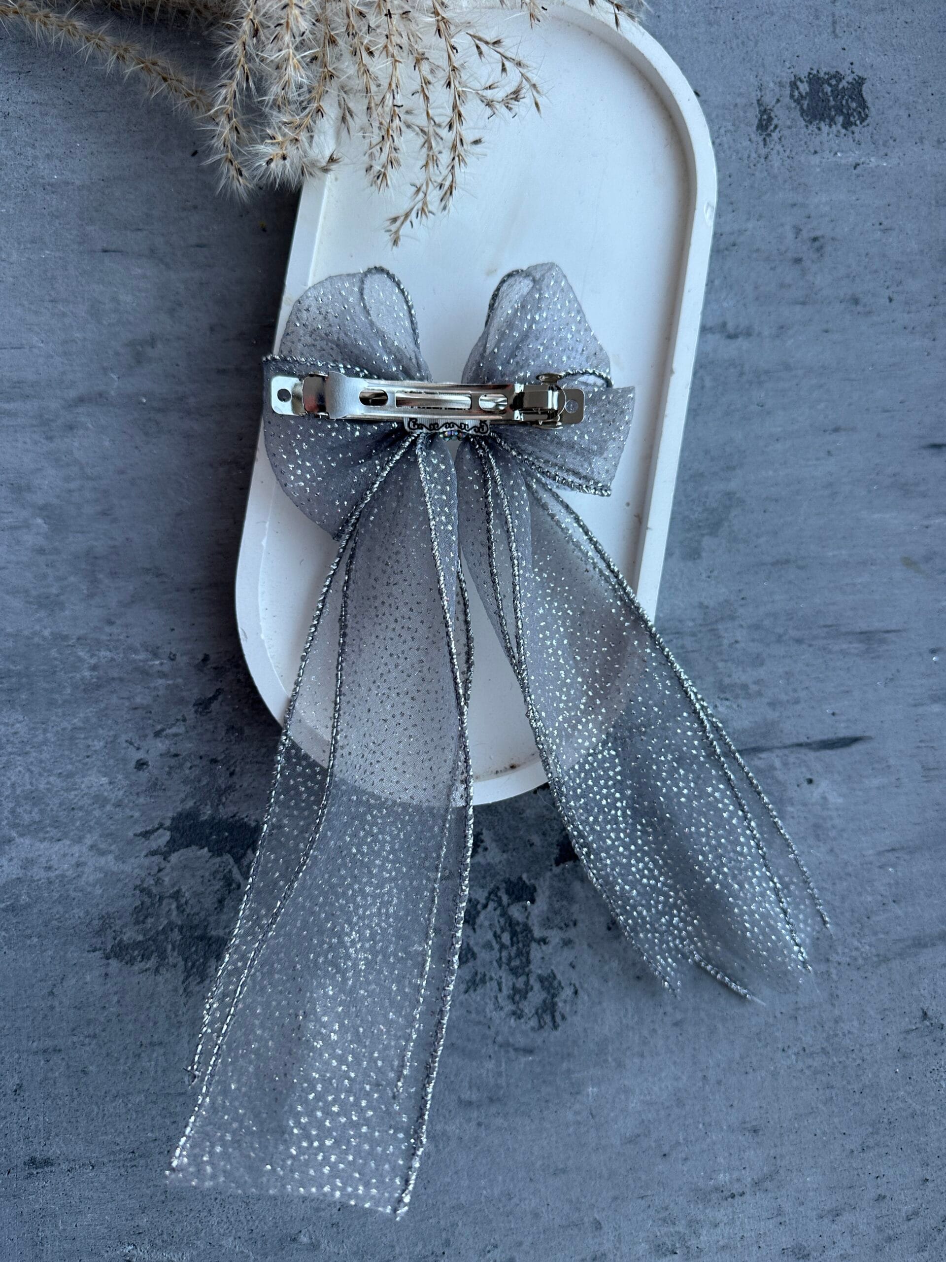 Plaukų kaspinas segtukas pilkas segtukas