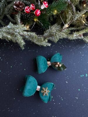 Plaukų segtukai smaragdiniai