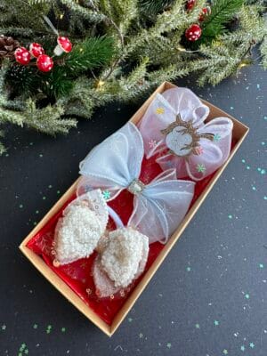 Kalėdinis plaukų kaspinukų rinkinys baltas