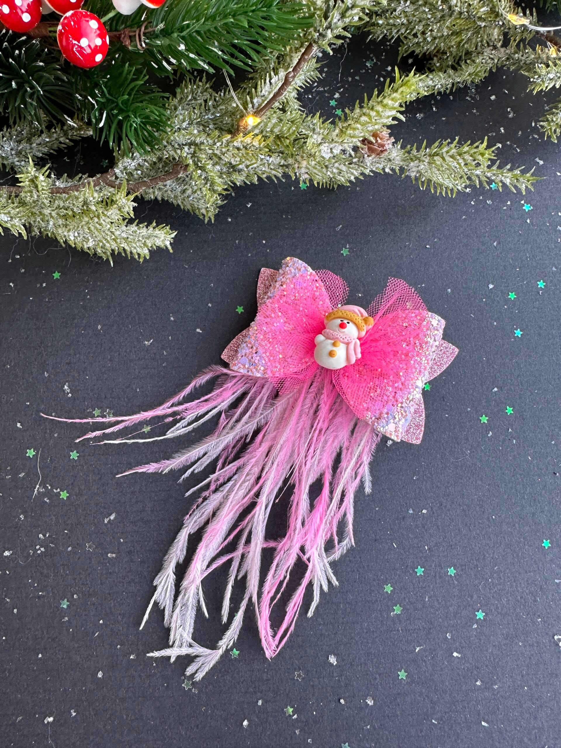 Plaukų segtukas su plunksnomis rožinis besmegenis