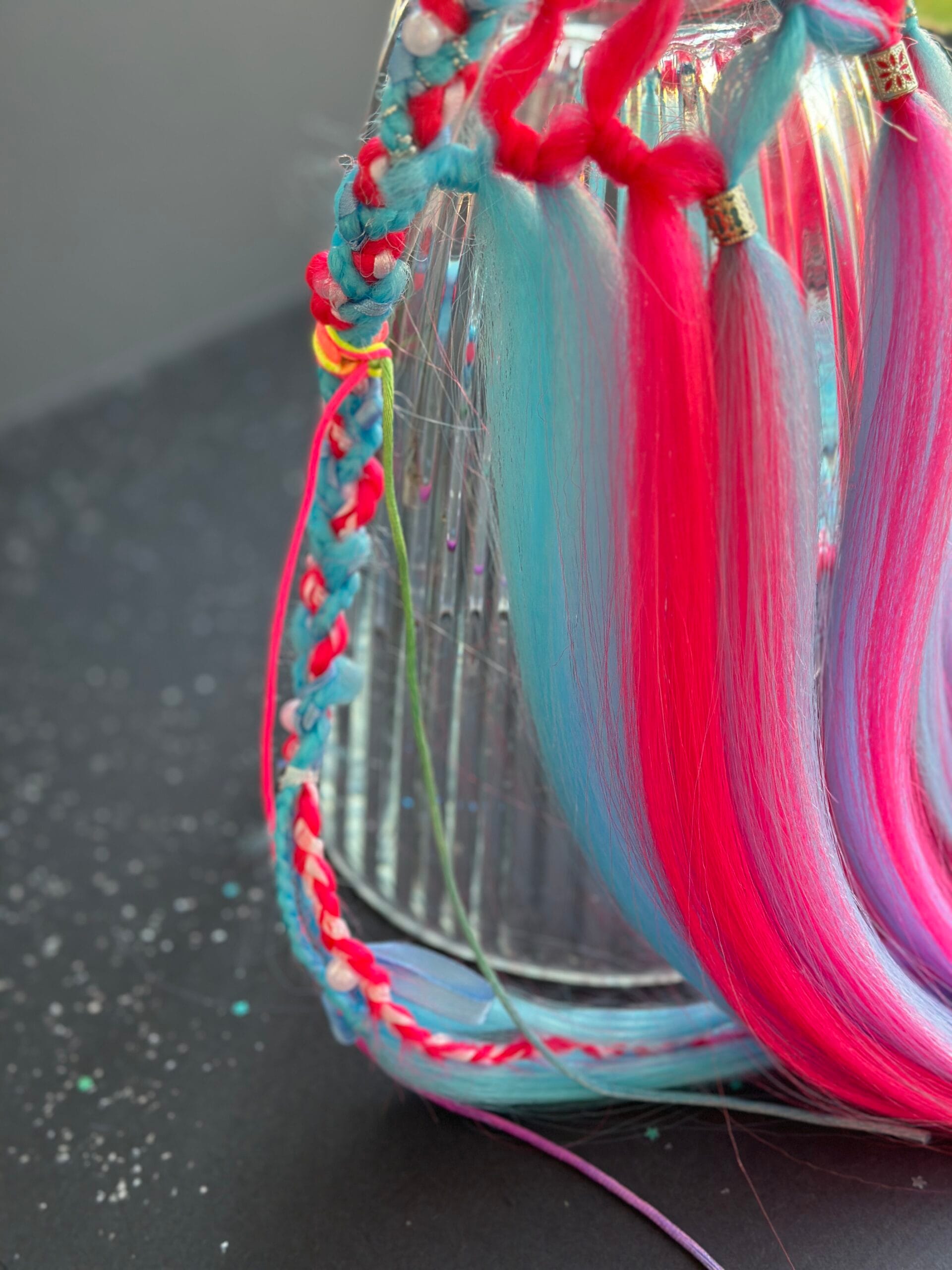 Plaukų lankelis su plaukais - Image 4