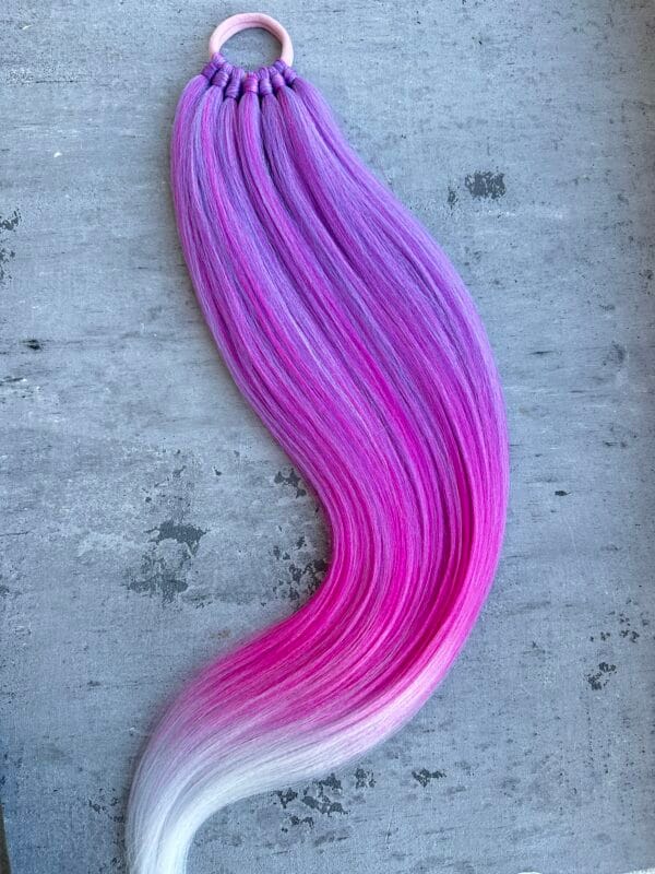 Plaukų gumytė rankų darbo violetinė