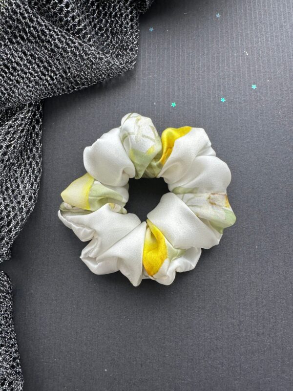 Šilkinė plaukų gumytė Saint Lauren