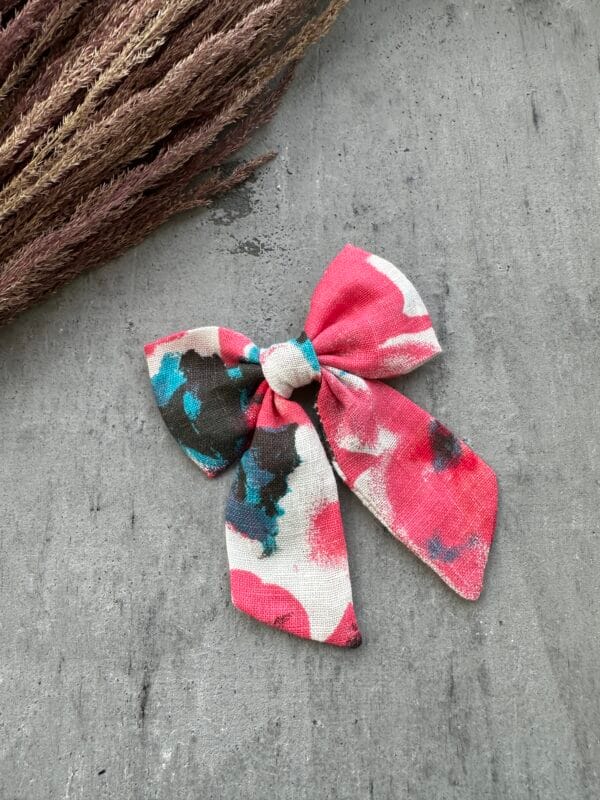 Plaukų kaspinas iš lino aguona