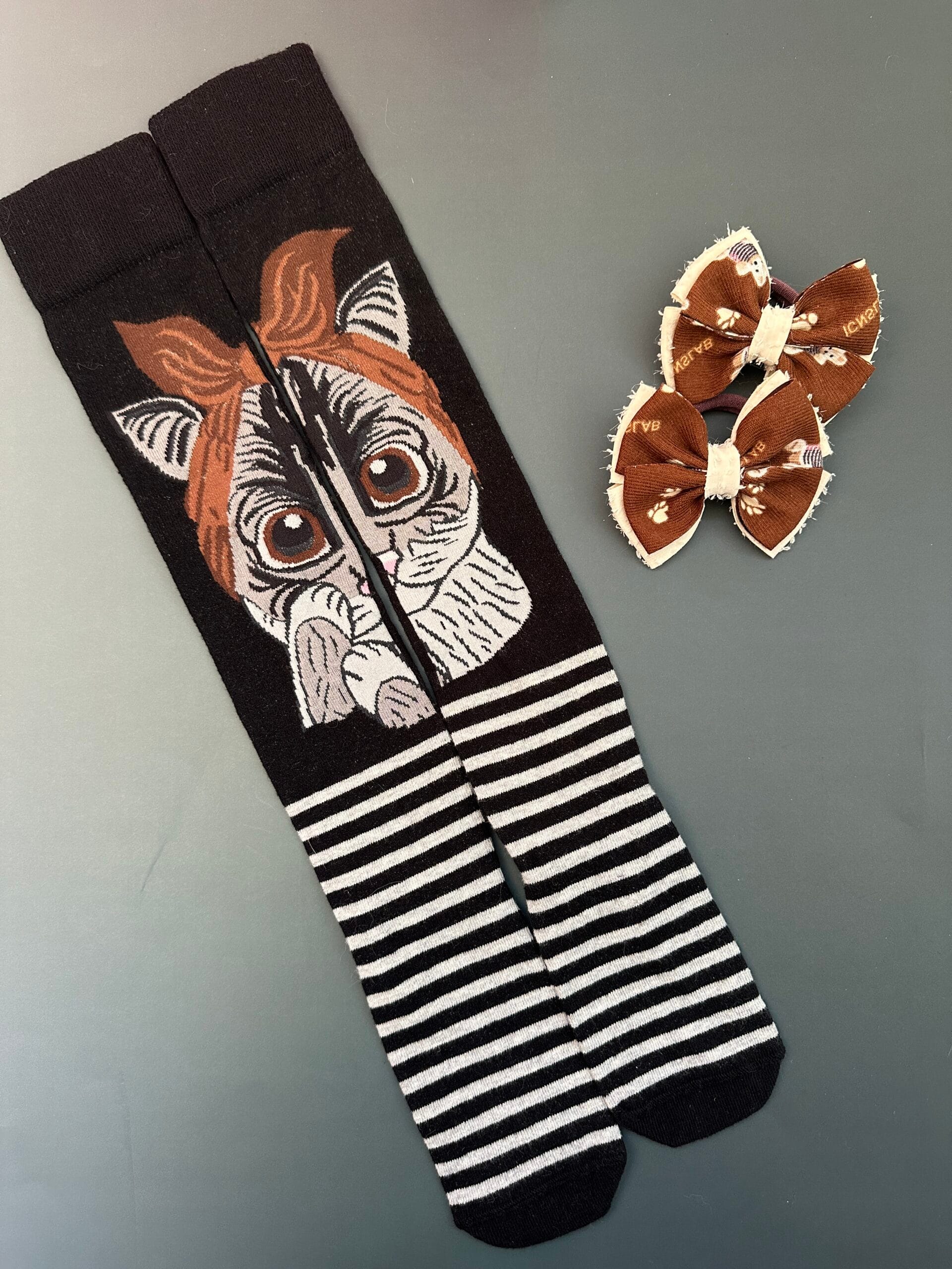 iglos kojinės ir kaspinai