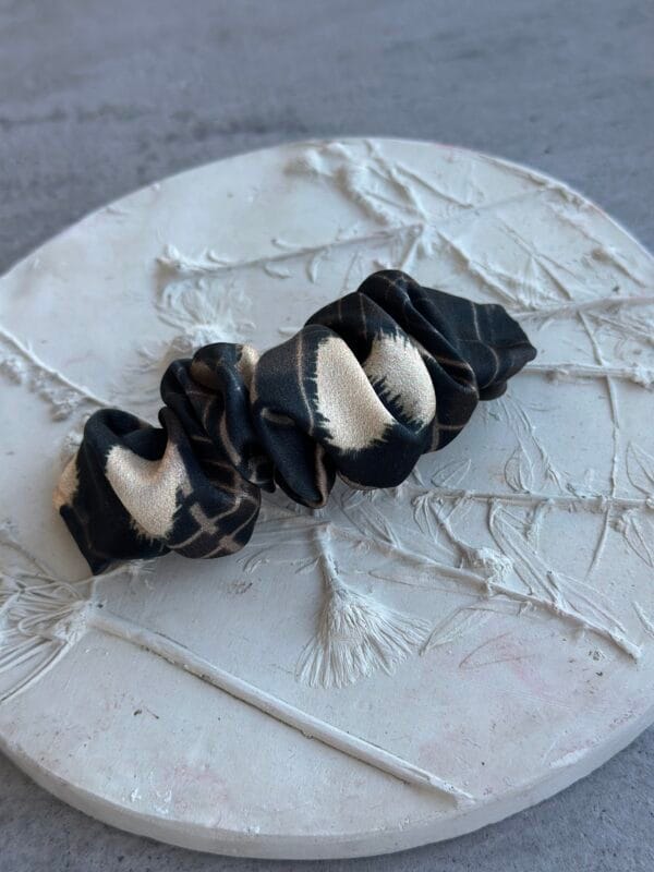 Šilkinis plaukų segtukas tavo