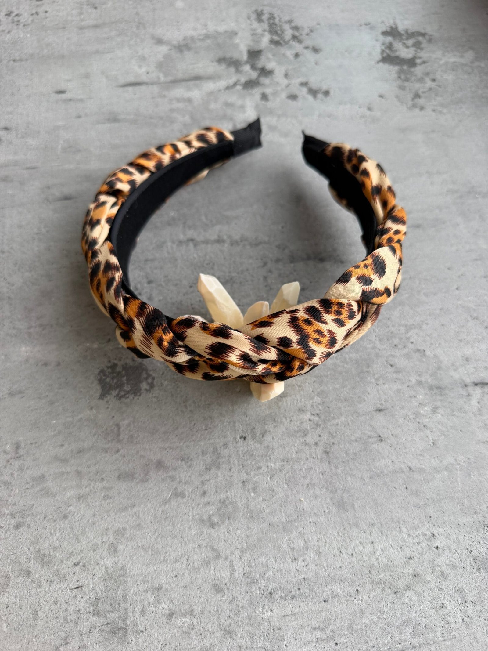 Lankelis plaukams leopardas