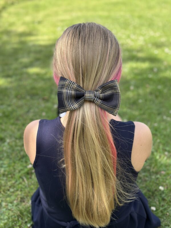 kaspinas mokyklai prie uniformos