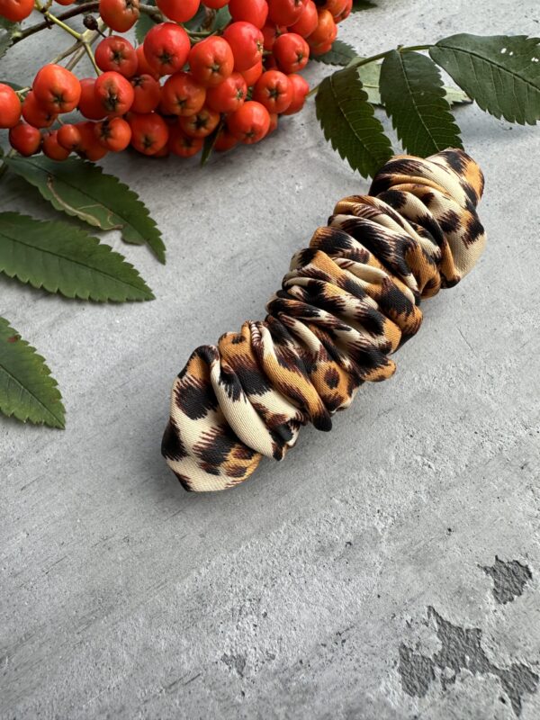 rankų darbo segtukas plaukams