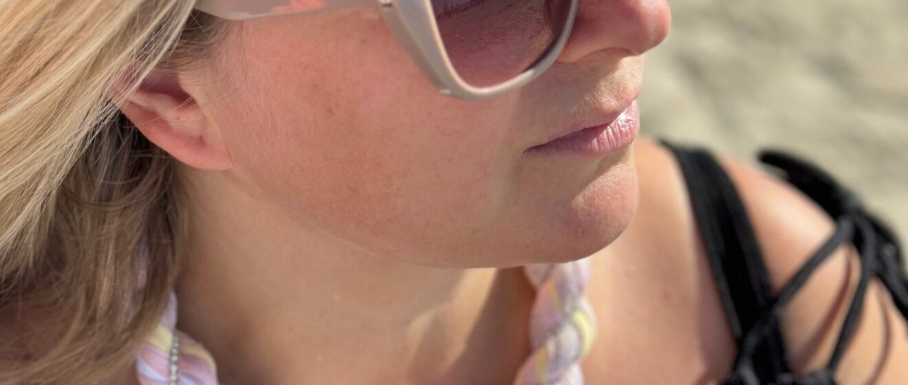 Plaukų aksesuarai prie aprangos