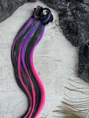 Plaukų gumytė su plaukais