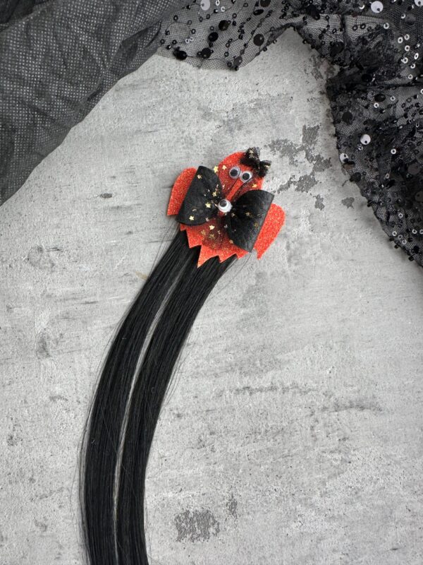 plaukų segtukas vaiduoklis