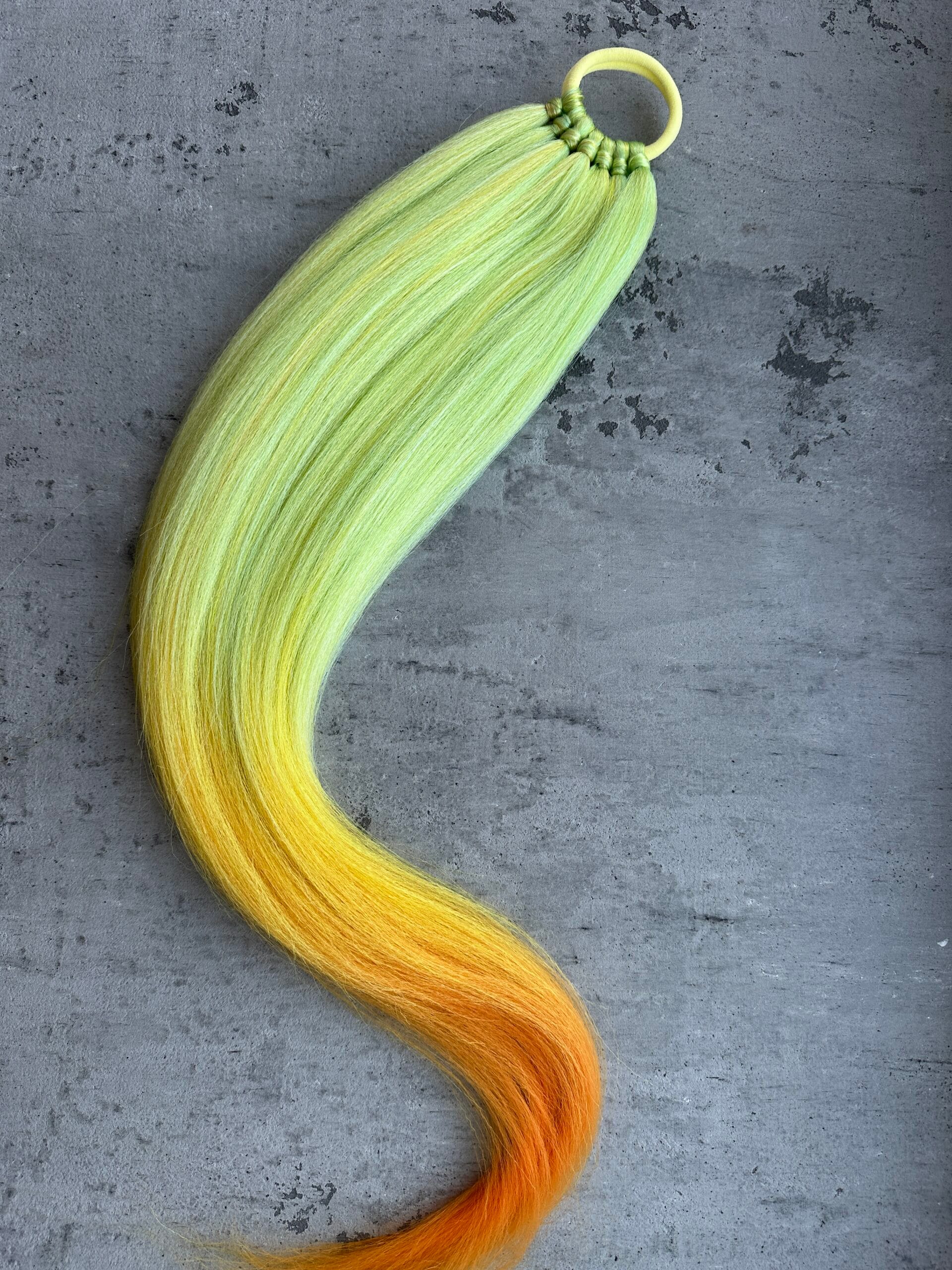 Plaukų gumytė rankų darbo plaukai spring