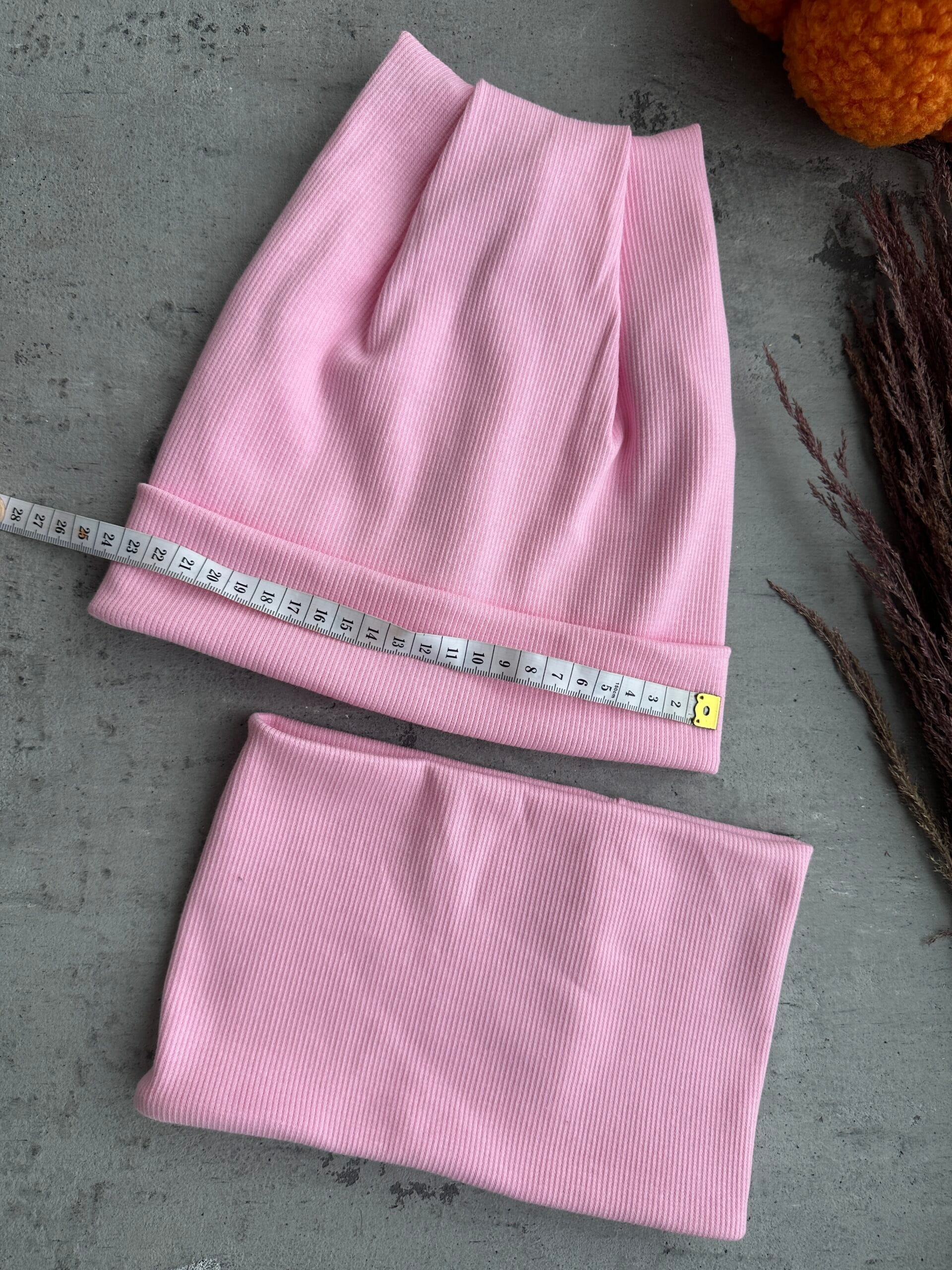 Kepurė ir mova rinkinys – rožinės spalvos vaikams - Image 3