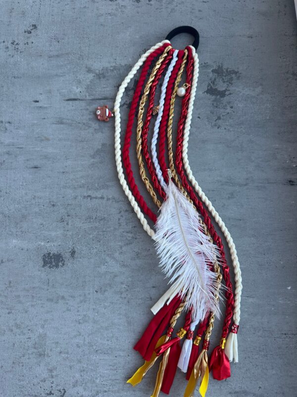 Plaukų gumytė pinta plunksna