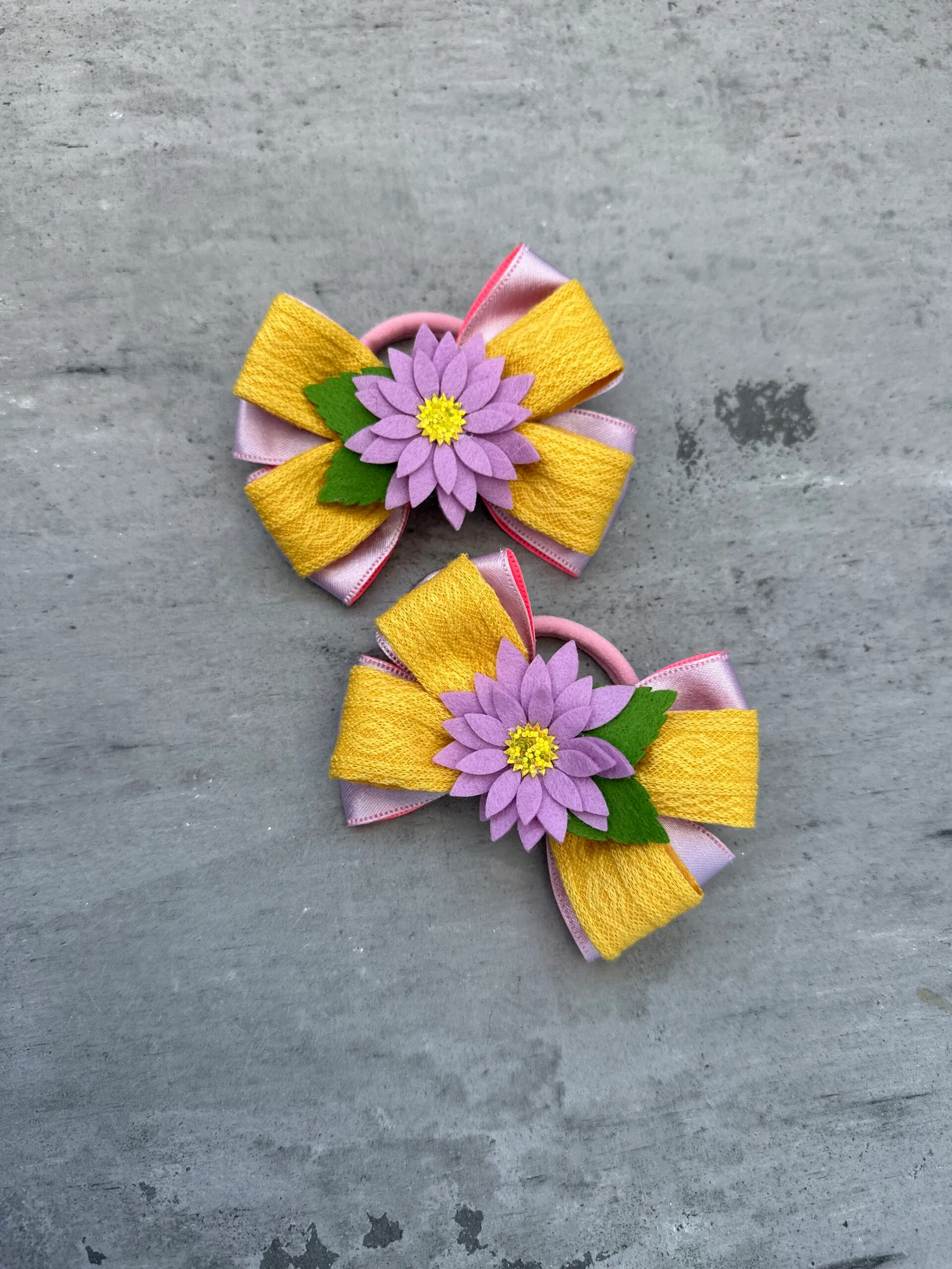 Plaukų gumytės mergaitėms pavasaris