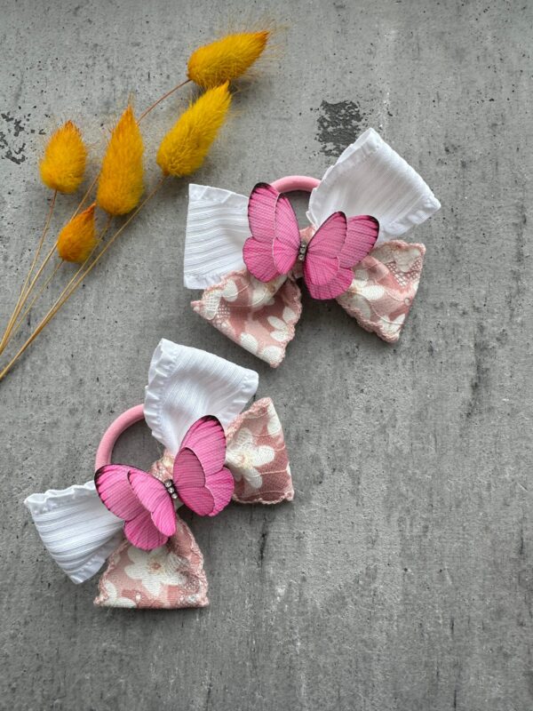 rankų darbo plaukų grožiai