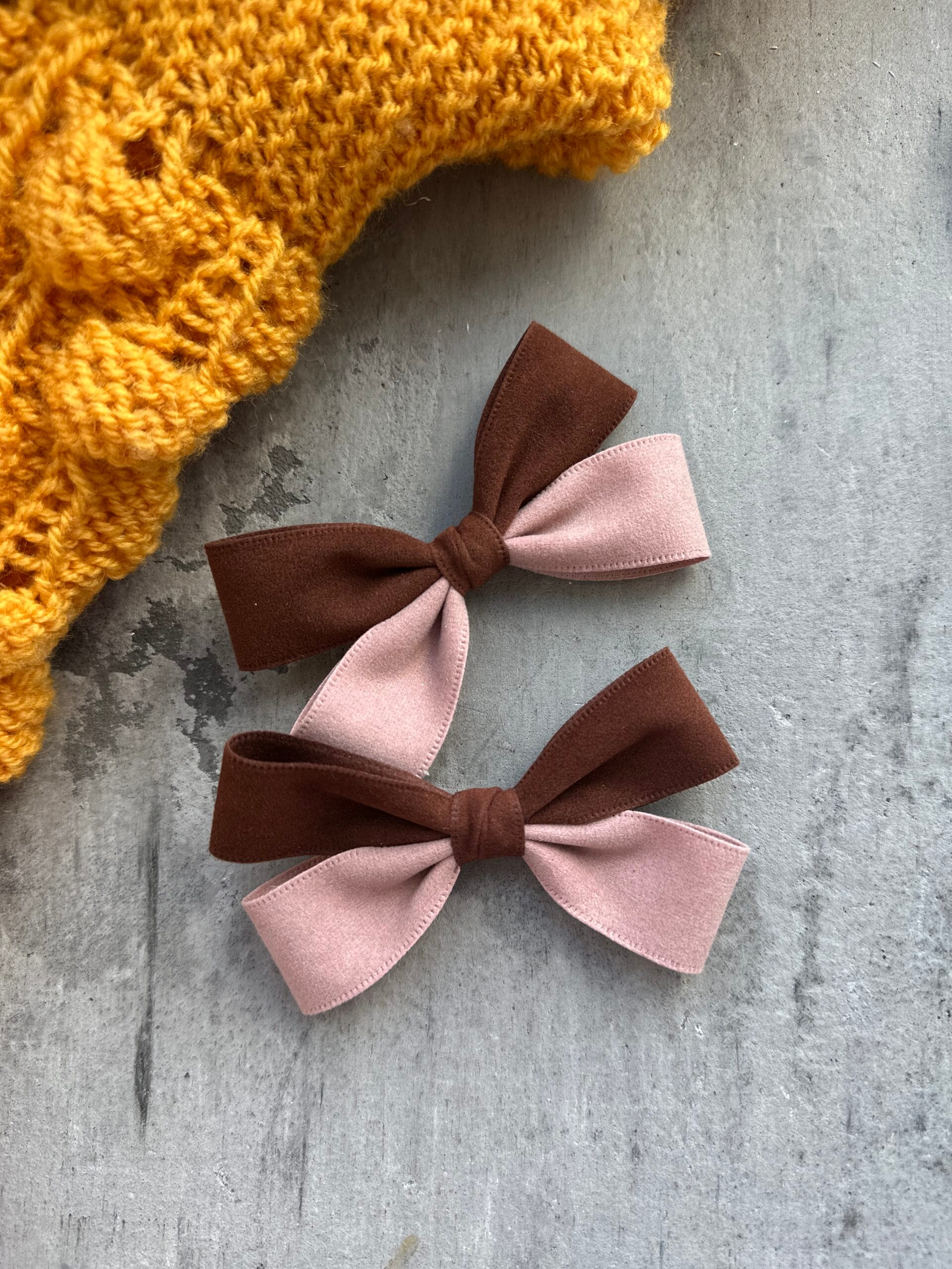 Kaspinai segtukai mergaitėms