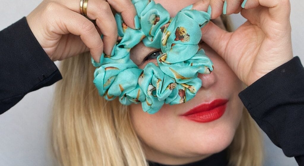 ŠILKINĖS PLAUKŲ GUMYTĖS